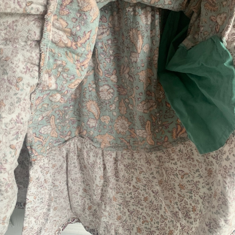 Universal Threads Ruffled Floral Dress - Picture 6 of 10